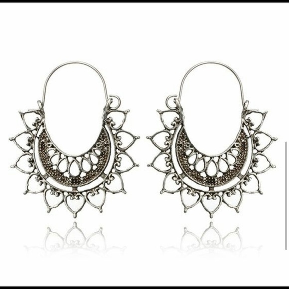 NEW Silver Boho Earrings Bohemian Antiqued Silver - Picture 4 of 7